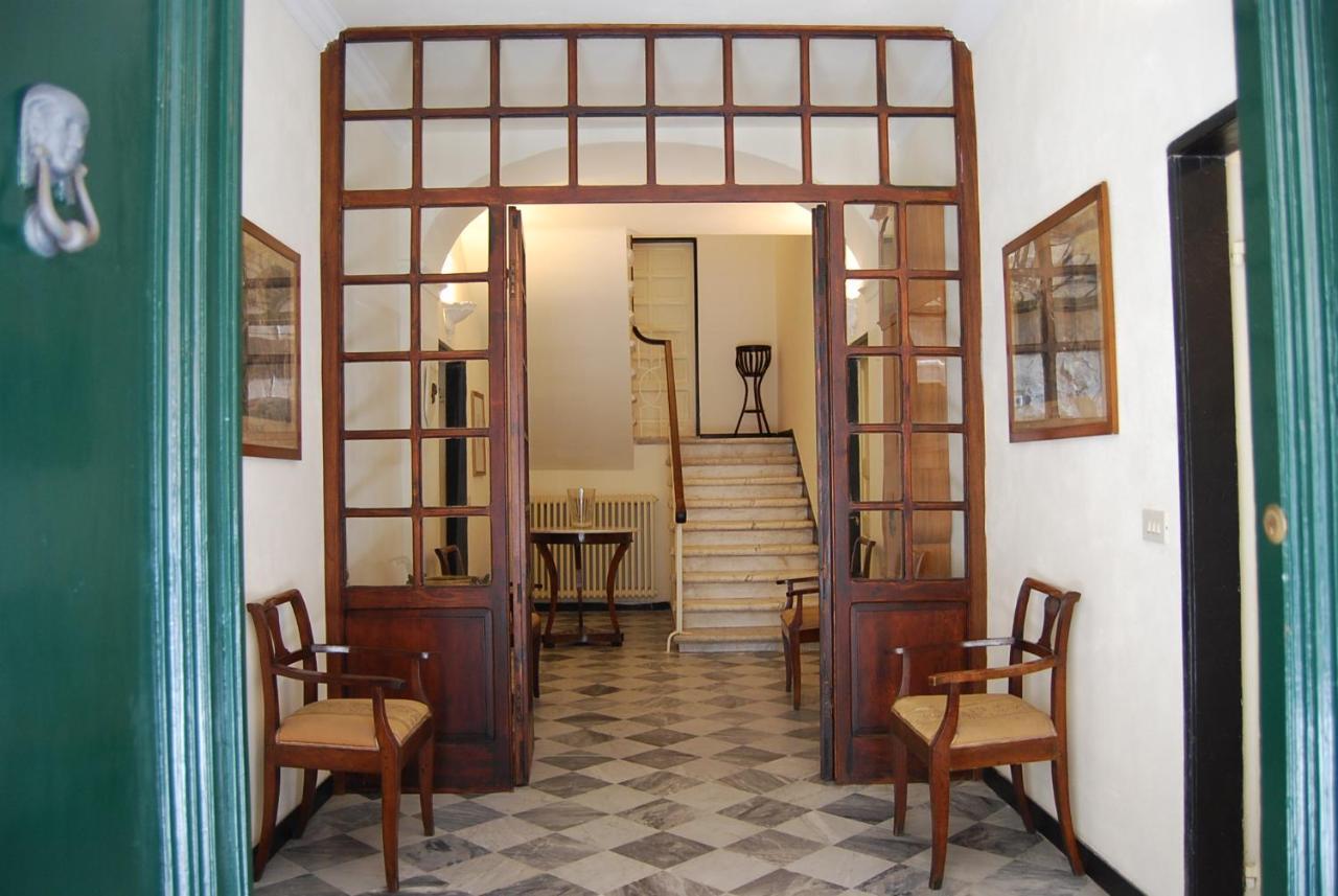 Hotel Dimora Garibaldi Castelnuovo Magra Exterior foto